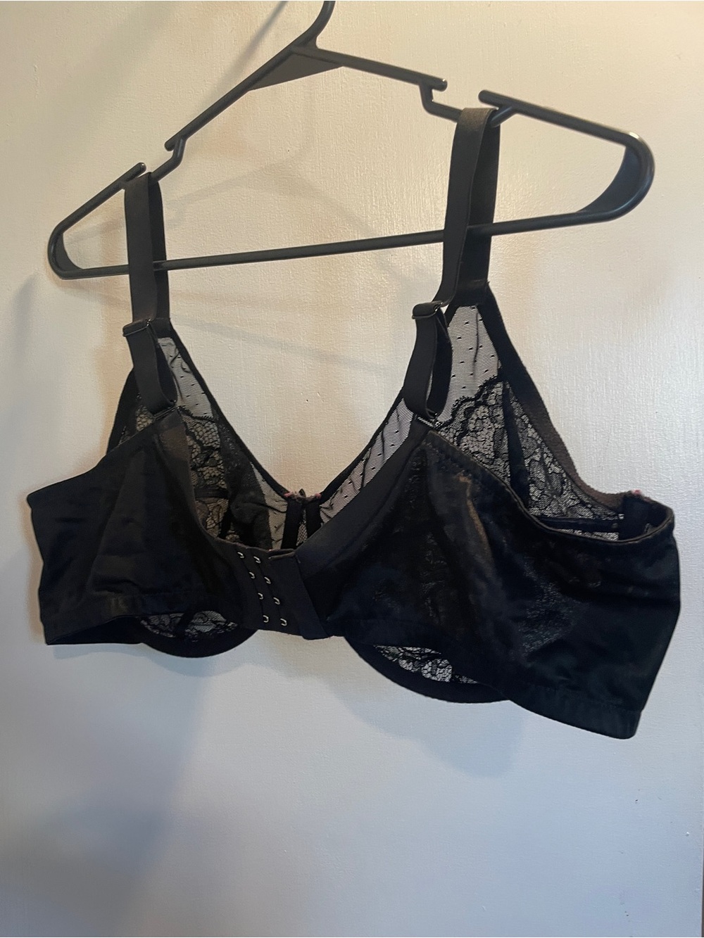 HSIA Sheer Black Lace Underwire Bra with Support size 44D - Picture 7 of 10